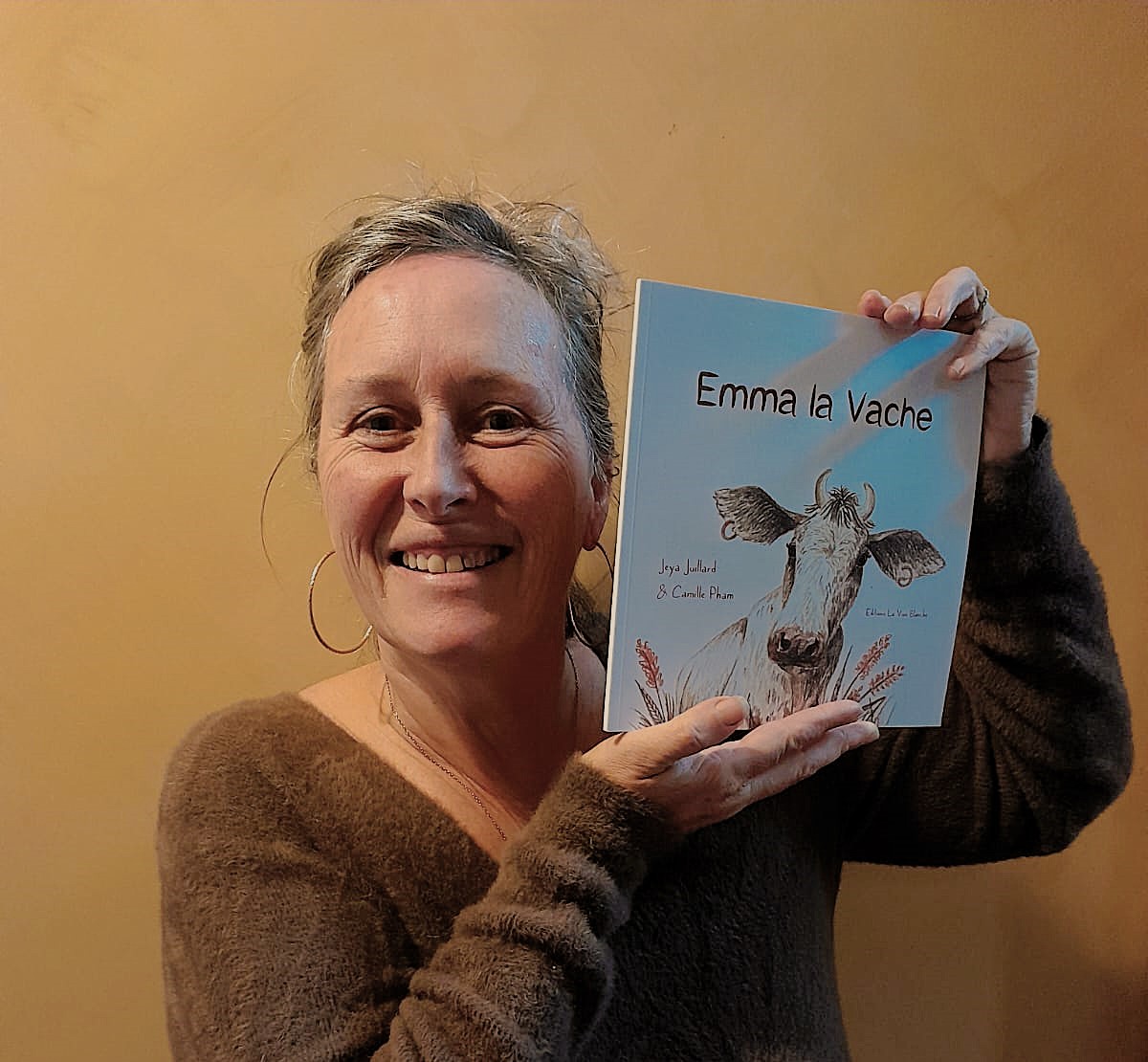 Présentation Jeya Juillard pour le livre Emma La Vache