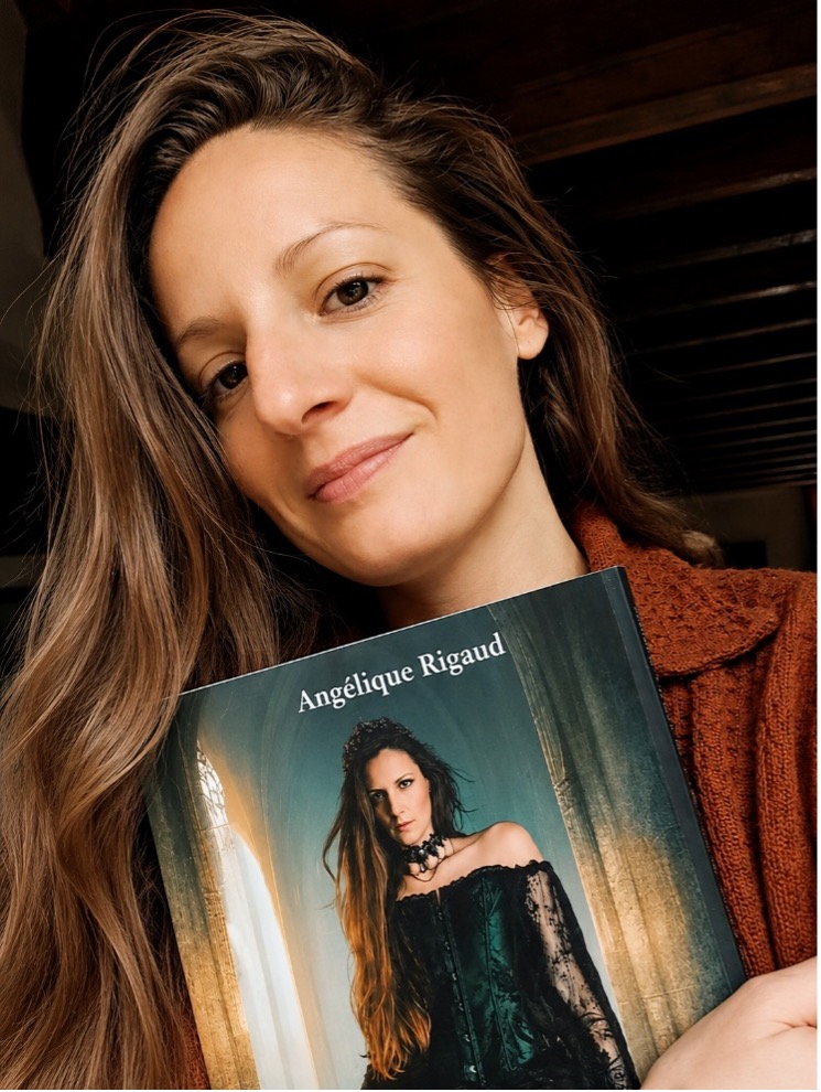 Retour client, Angélique Rigaud
